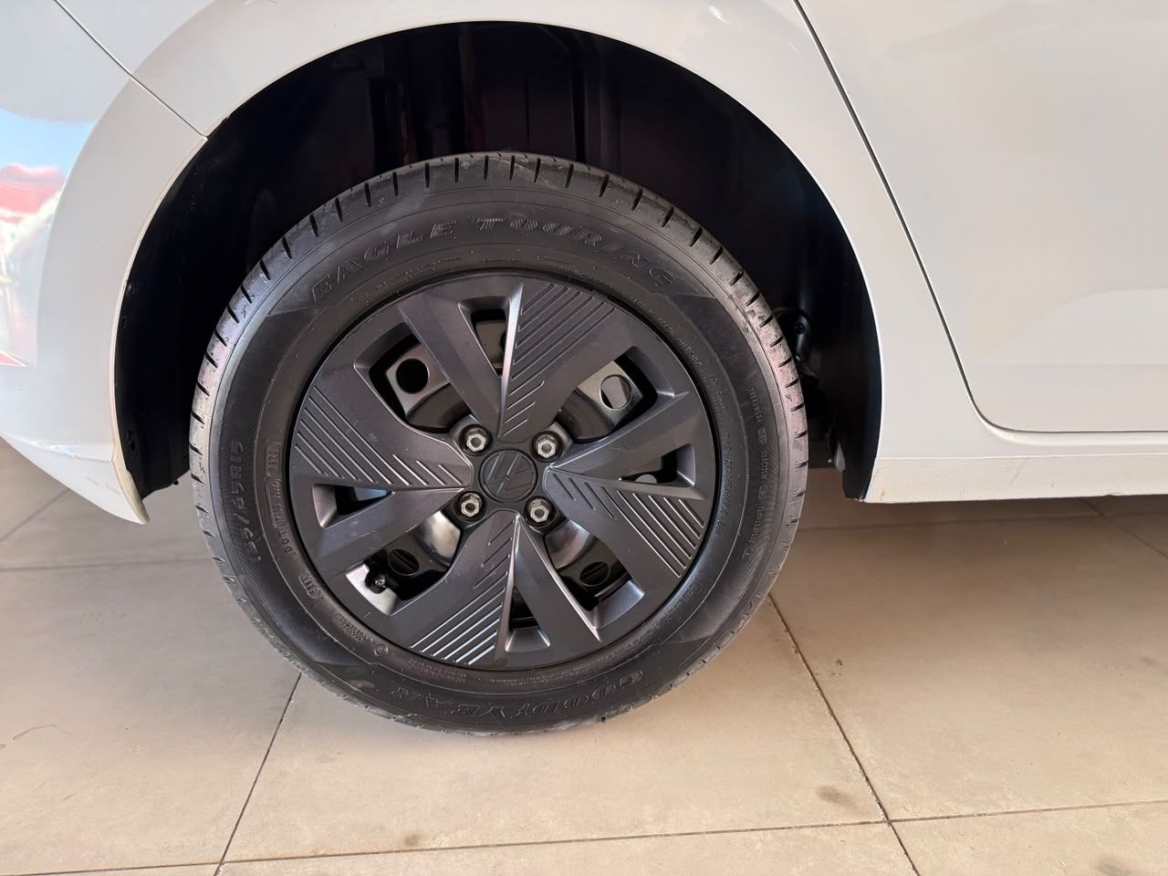 Polo Track 1.0 Flex 12V 5p