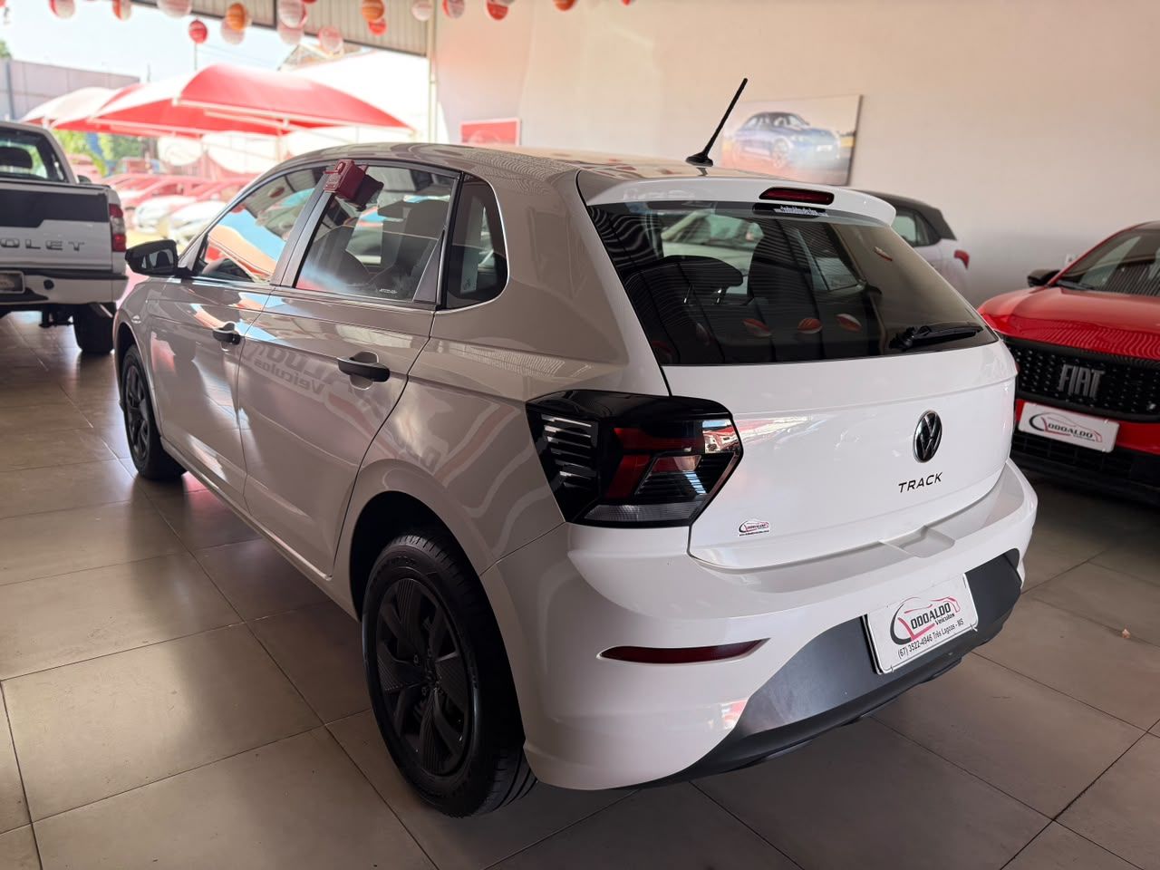 Polo Track 1.0 Flex 12V 5p