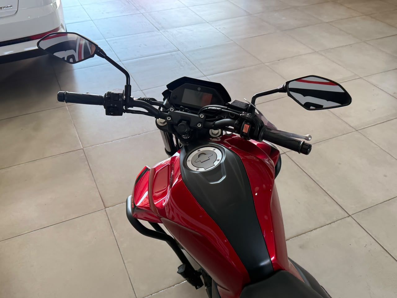 FZ25 250 FAZER CONNECTED