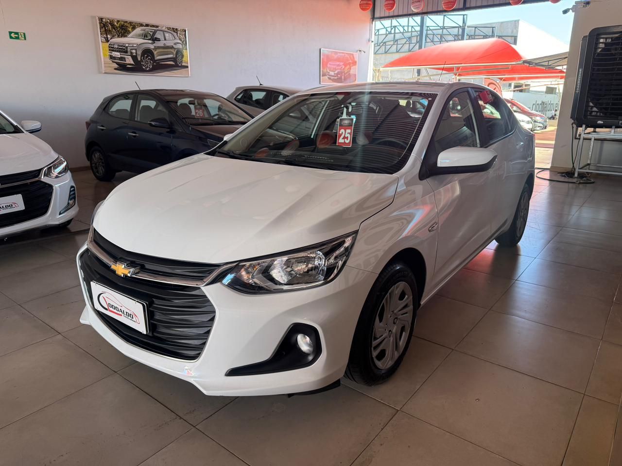 ONIX SEDAN Plus LT 1.0 12V Flex 4p Mec.