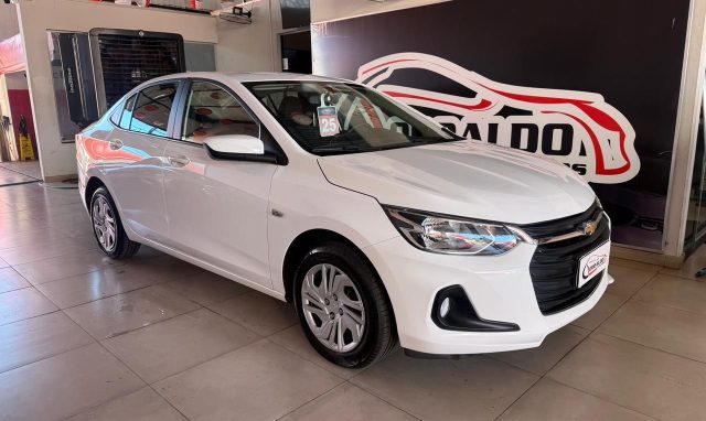 ONIX SEDAN Plus LT 1.0 12V Flex 4p Mec.