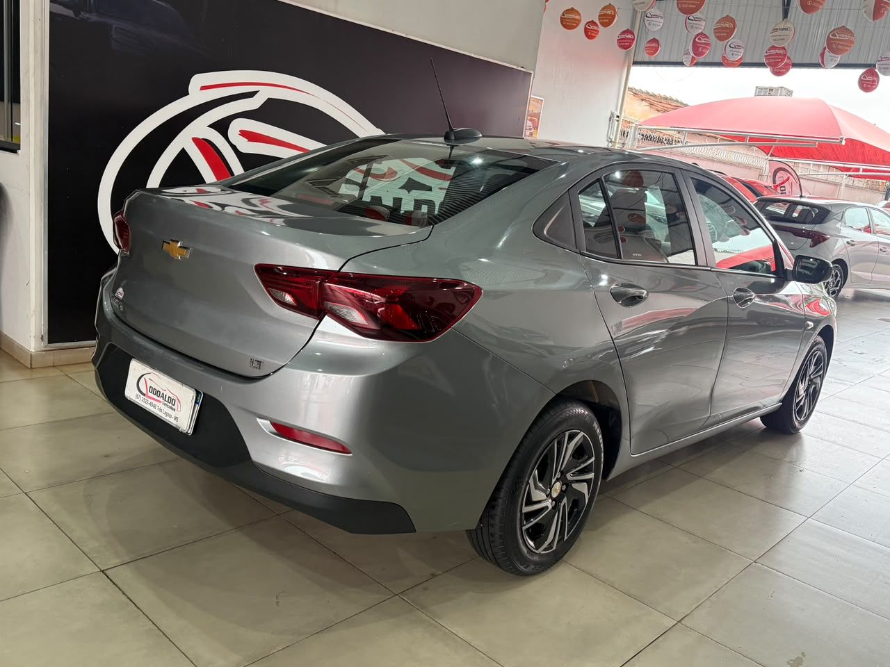 ONIX SEDAN Plus LT 1.0 12V Flex 4p Mec.