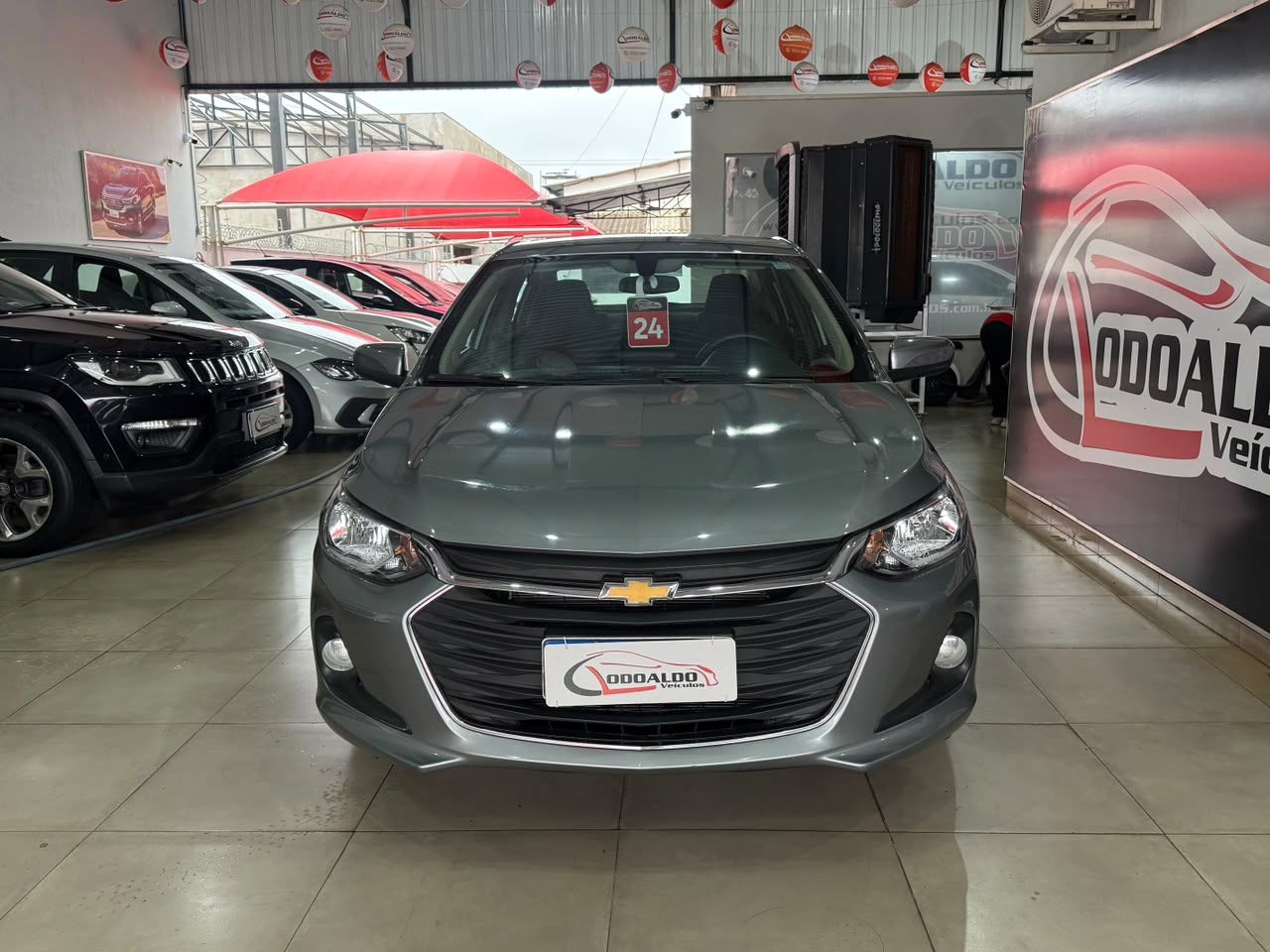 ONIX SEDAN Plus LT 1.0 12V Flex 4p Mec.