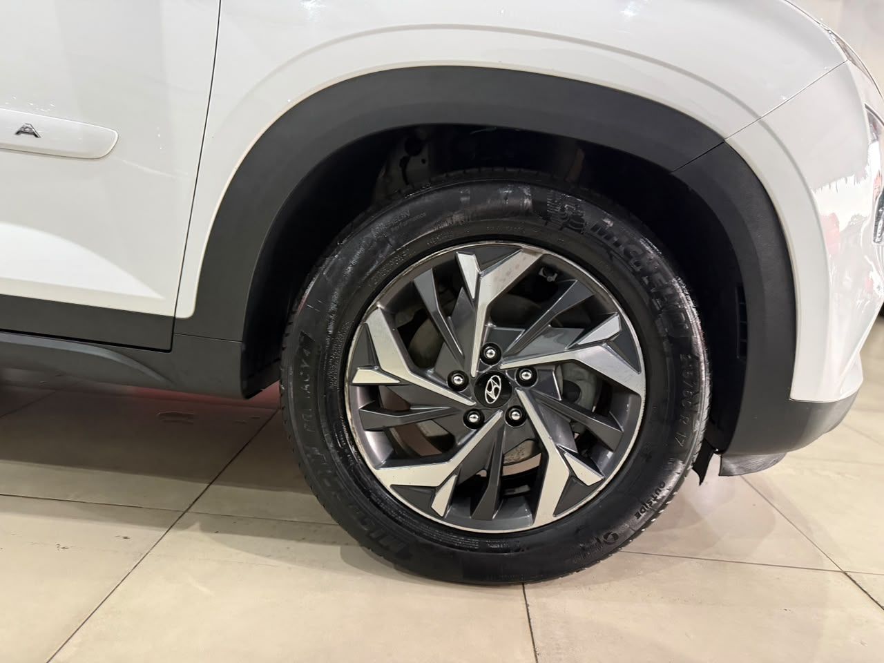 Creta Limited 1.0 TB 12V Flex Aut.